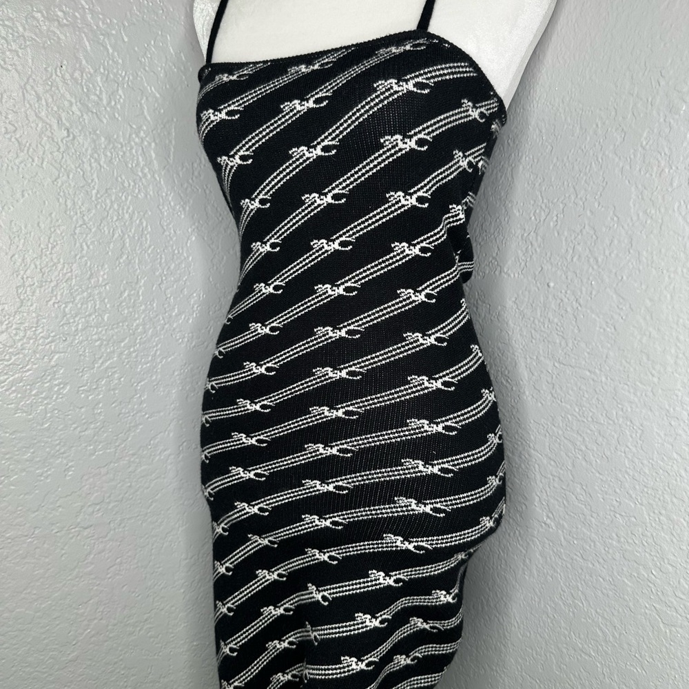 Chic Black and White Patterned Mini Dress